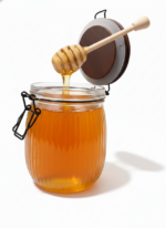 Clear Glass Honey Jar with Wooden Lid And Wooden Dipper-Capacity: 750 ml - Image 2