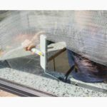 CleanTech 2-in-1 Glass Cleaning Squeegee With Replacement Pad (JJS-799) - Image 3