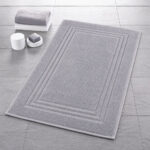 Bridge Terry Cloth Bath Rug – Light Grey - Image 2