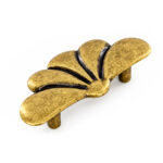 Florence Shell-Motif Antique Furniture Handle – 64mm - Image 2