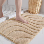 Wavy Line Plush Bath Mat 50x80cm - Image 2