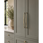 Elegant Tapered Fix Handle Matt Antique Bronze – 192mm - Image 3